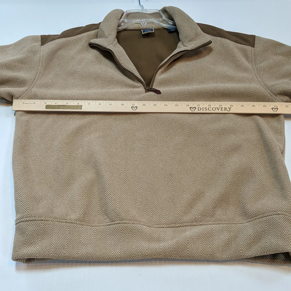 T. Harris, quarter zip fleece sweater. Size Lg